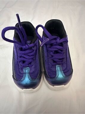 Baby/Toddler Purple Nike Sneakers with Metallic Blue Toe Accents